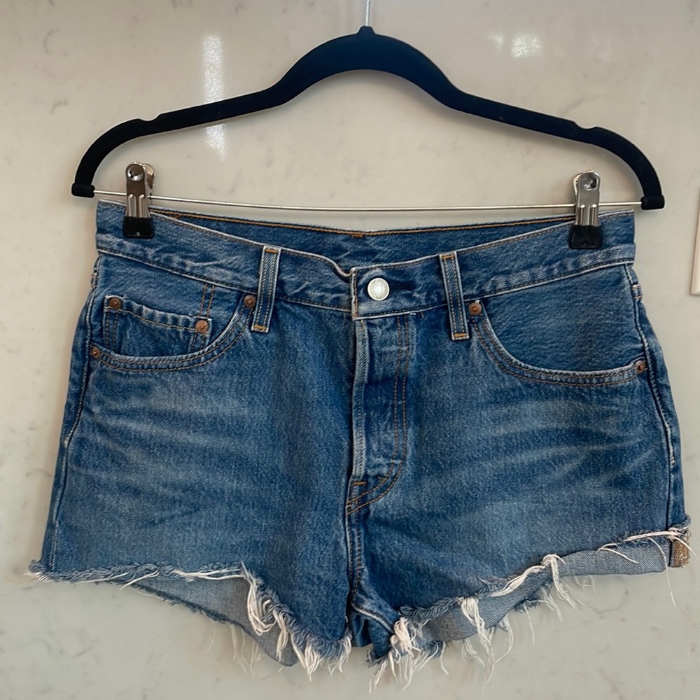 501 Original Cutoff Shorts by Levi’s